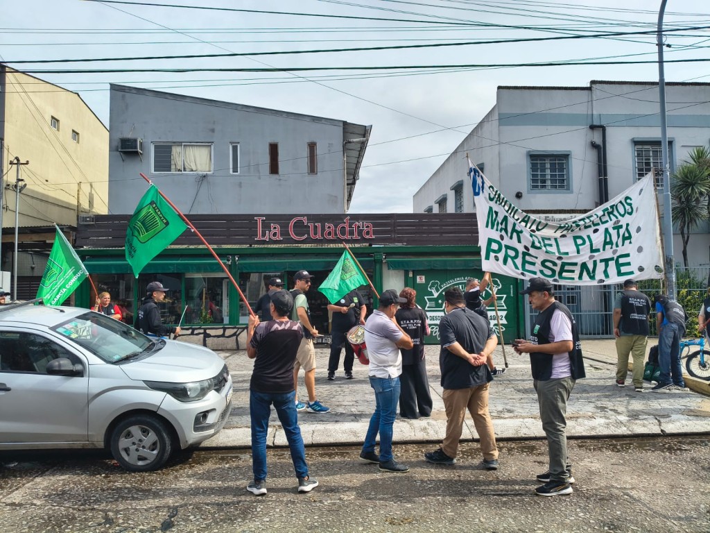 Denuncian irregularidades laborales en panader&iacute;as de &ldquo;La Cuadra&rdquo; y crece el conflicto gremial